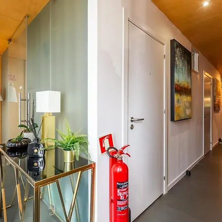 Hostel C&f Porto